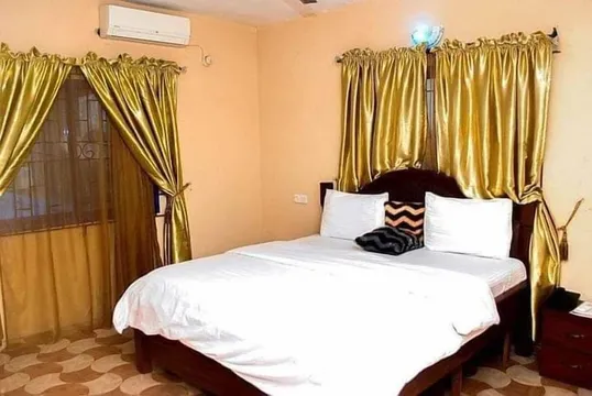 Star Rise Golden International Hotels image 4