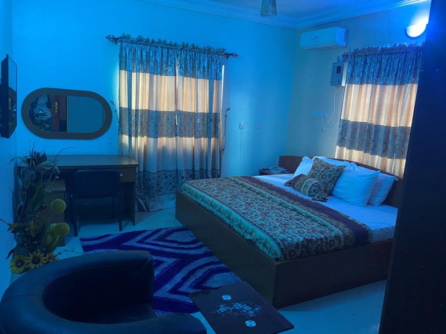 Suitoria Hotels image 3