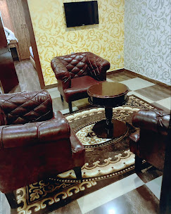 E Suites Hotel image 5