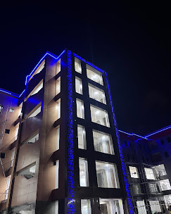 Amax Apartment image 3
