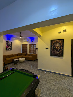 Master Class Hotel and Apartment image 5