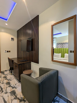 Master Class Hotel and Apartment image 4