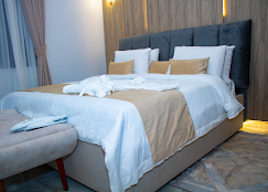 Tredview Hotels and Suites image 3