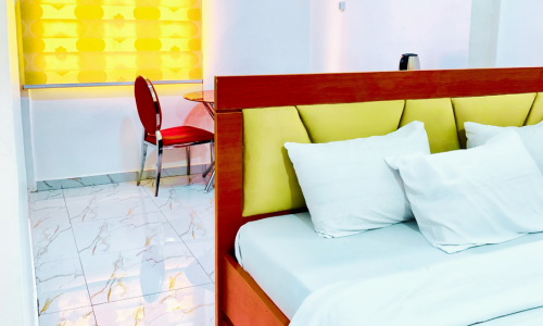 Deluxe Garden Suites image 2
