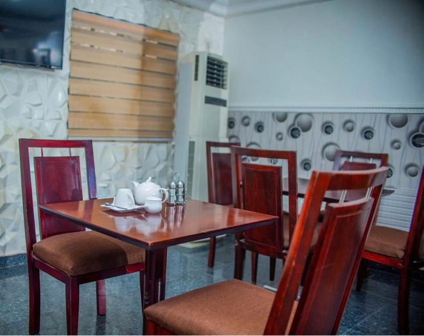 Galpin Suite V.I. image 2