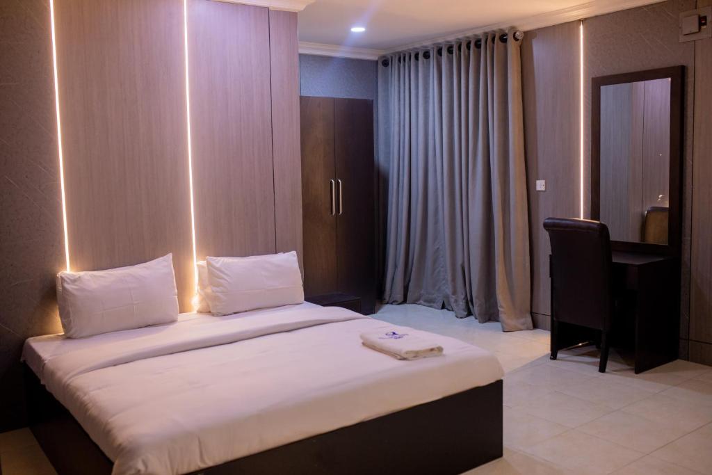 Skyrock Hotels- Ogba image 3