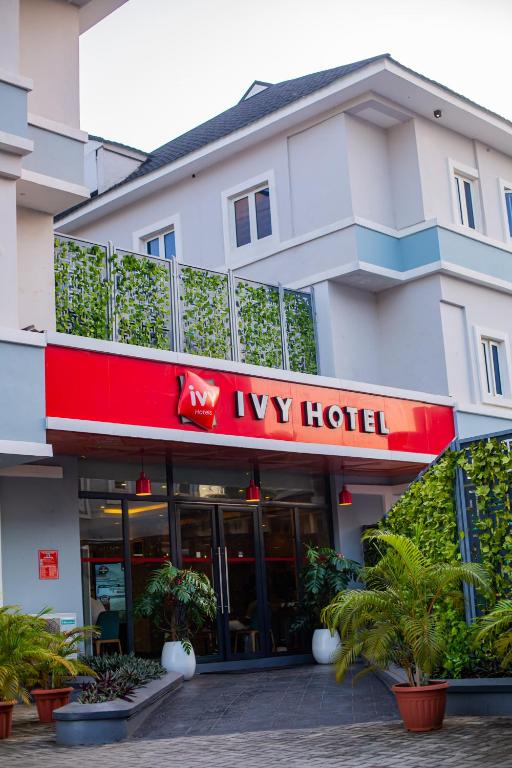 Ivy Hotel at Emerald Court