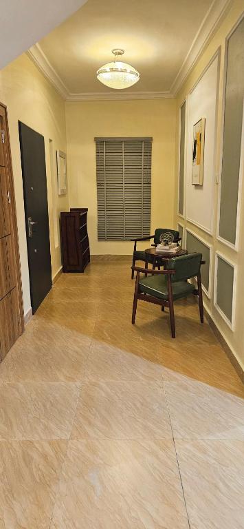 The Leneade- Katampe