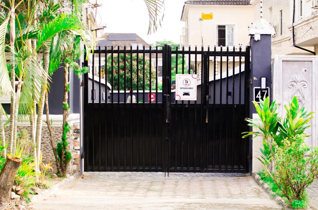 Heirloom Luxury Hotel and Apartments