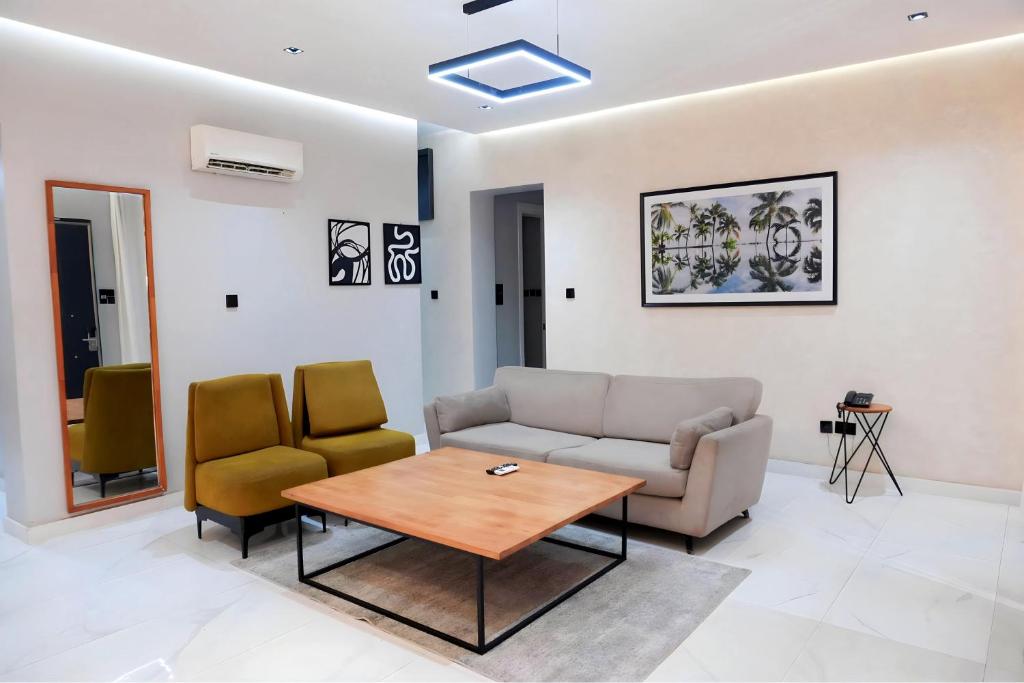 2020 Apartment- Katampe image 5