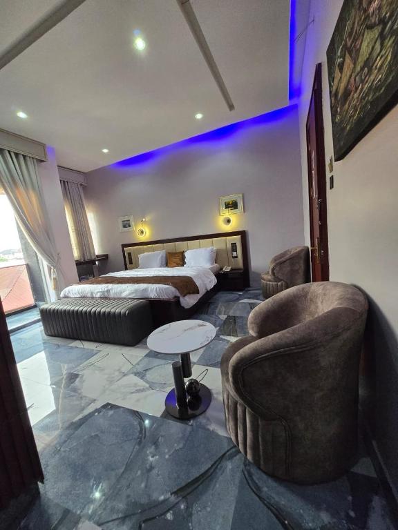 De Syls Hotels and Suites image 2