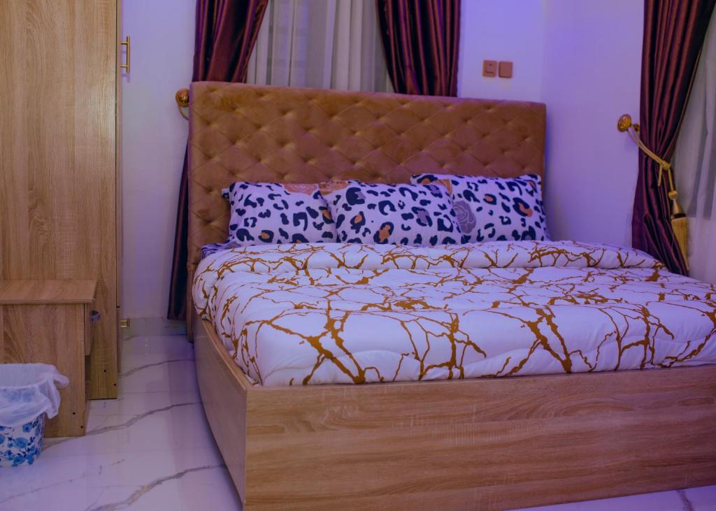 Immaculate Service Apartment image 2