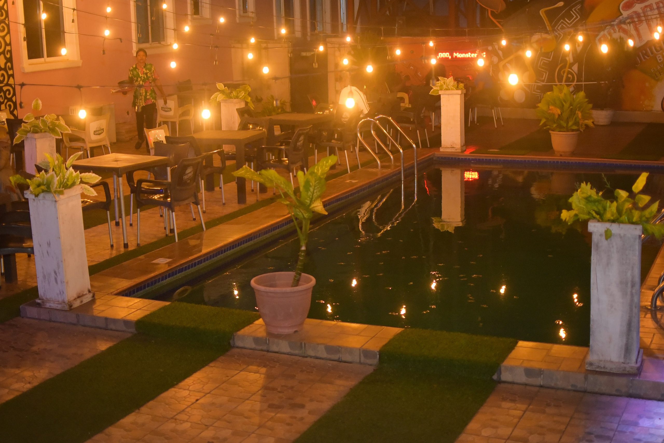 Grand Capital Hotel image 2