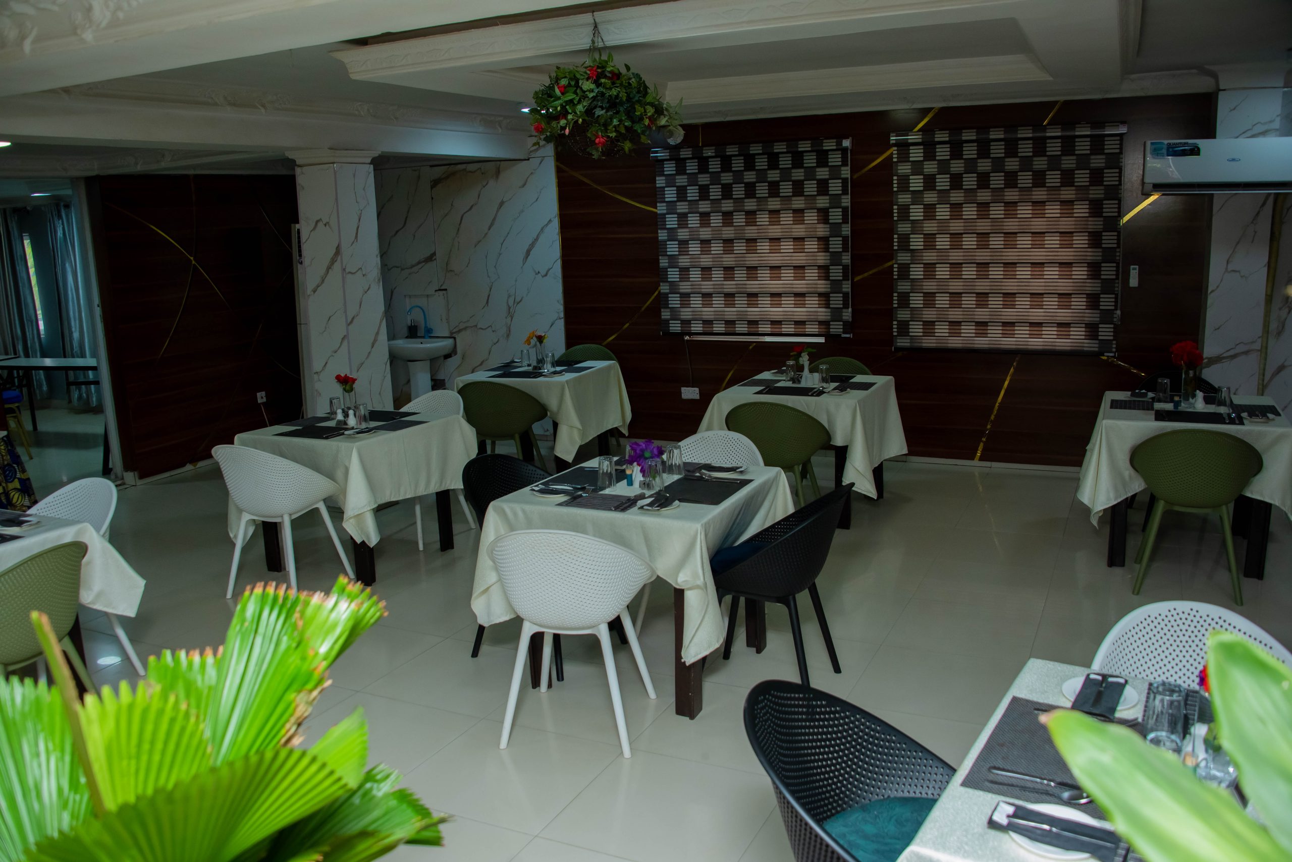 Grand Capital Hotel image 4