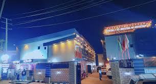 Double O Hotel and Suites