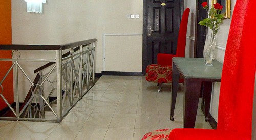 Hampton Suites