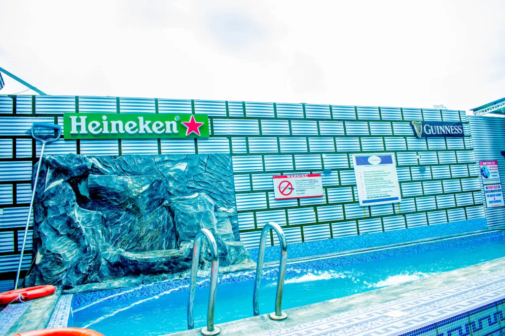 Castle Majestic Hotel image 2