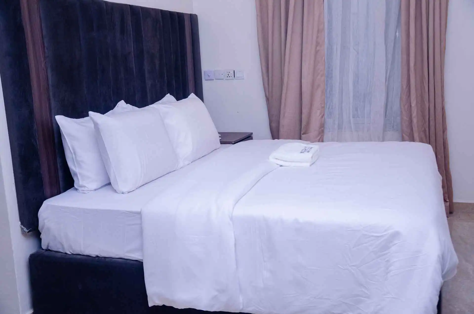 Ibizza Pit Hotel and Suites image 3