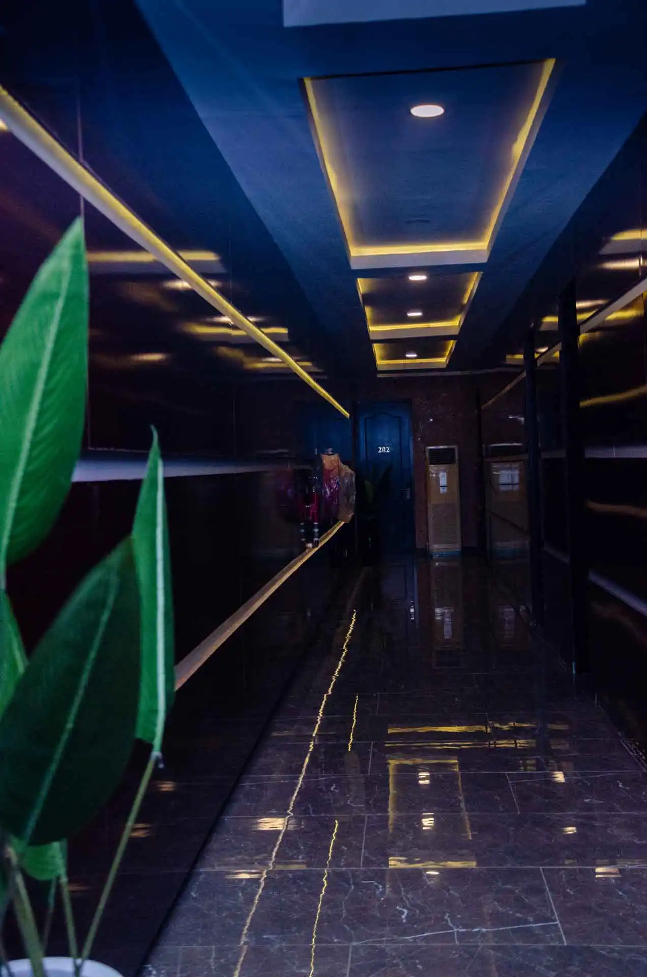 Ibizza Pit Hotel and Suites image 4