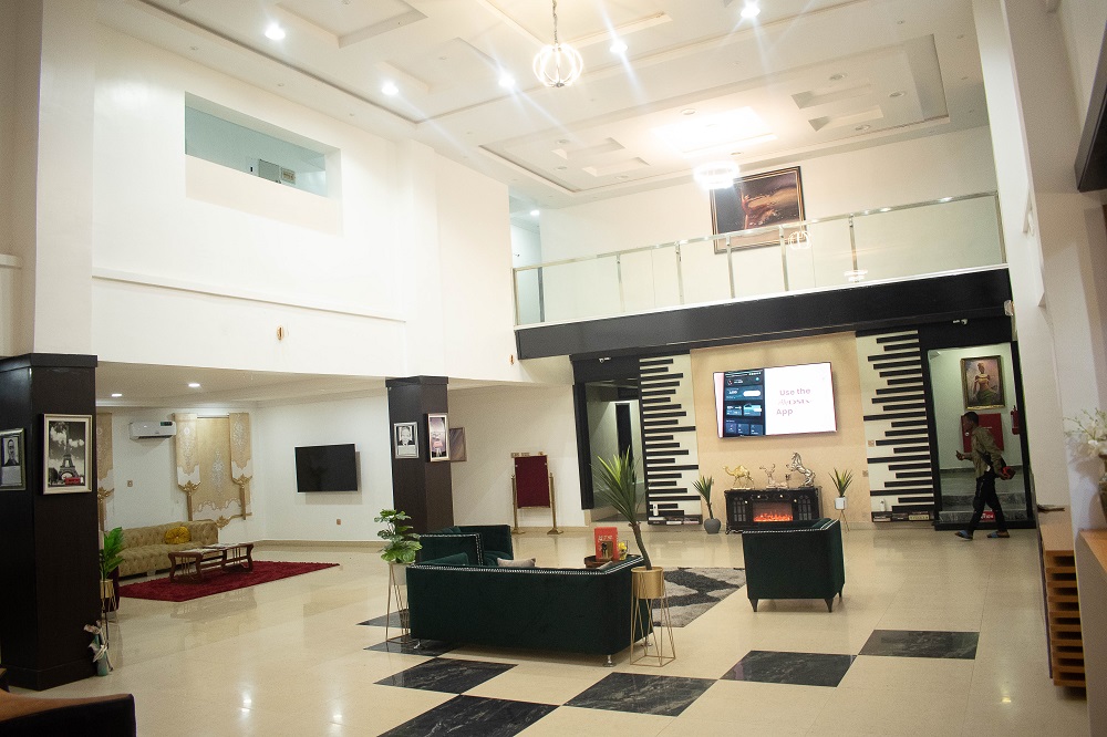 Ephoenix Hotel-Annex 2 image 4