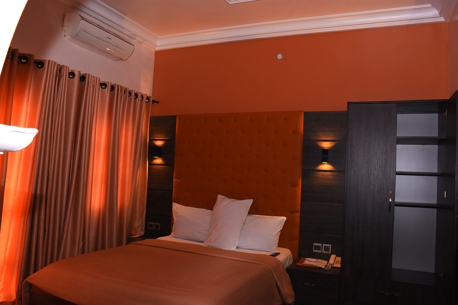 LaMaison Hotel and Suite image 3