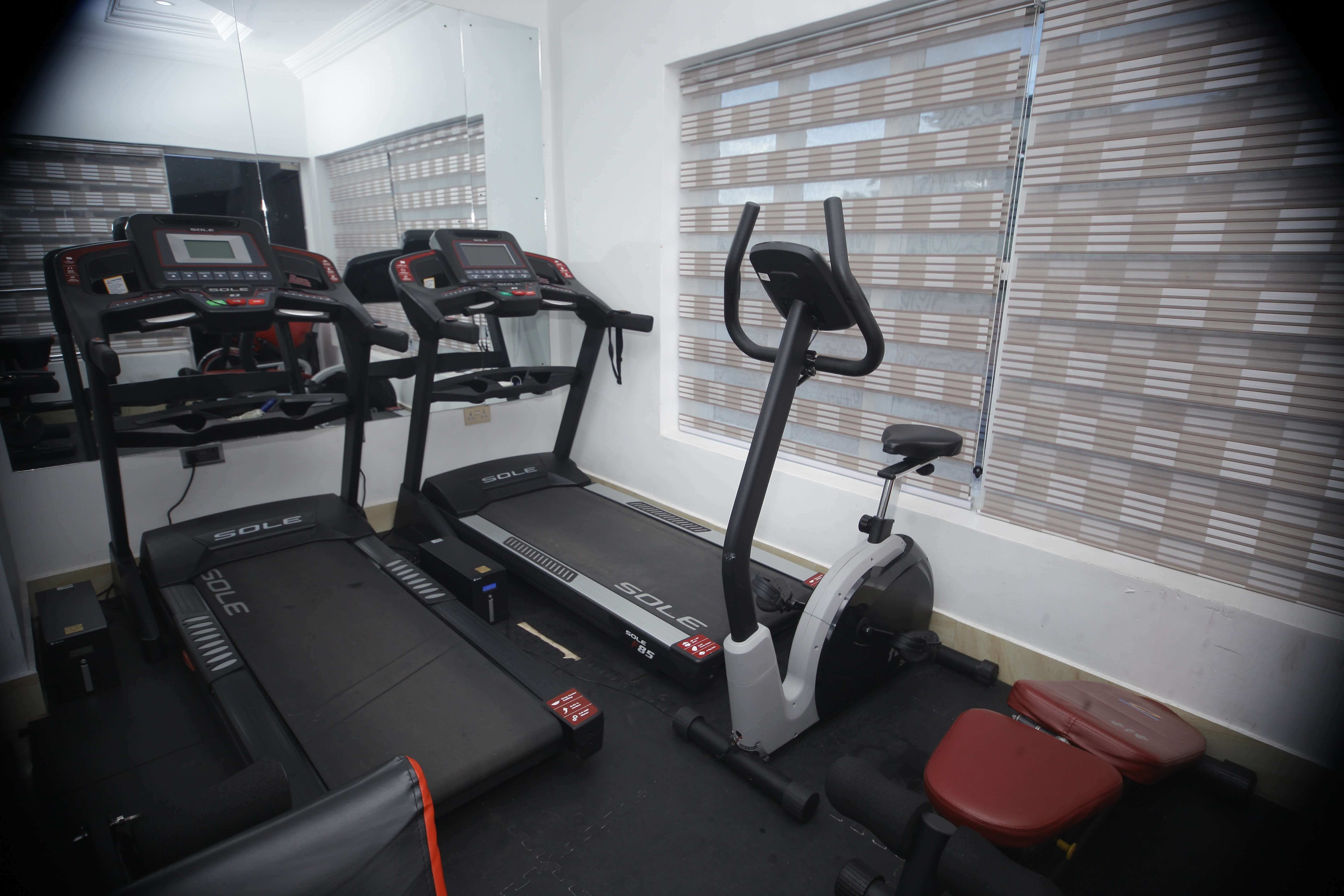 UG WIS Hotel and Suites image 3