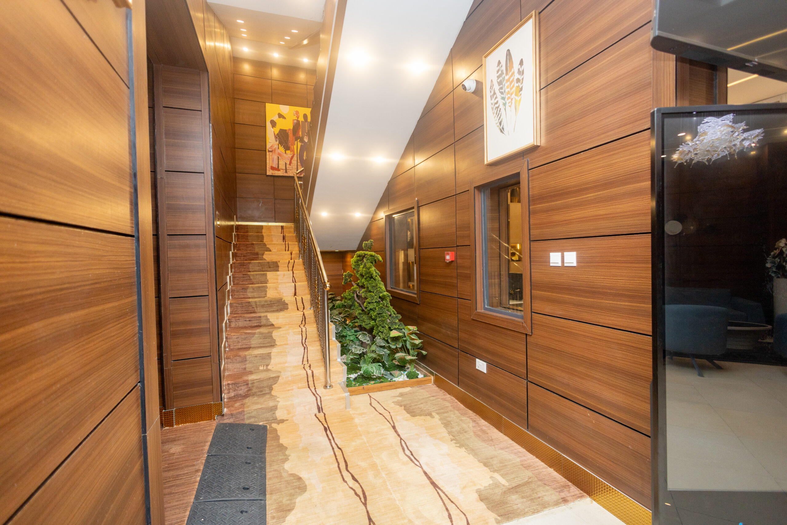 Diamond Den Hotels and Suites image 5