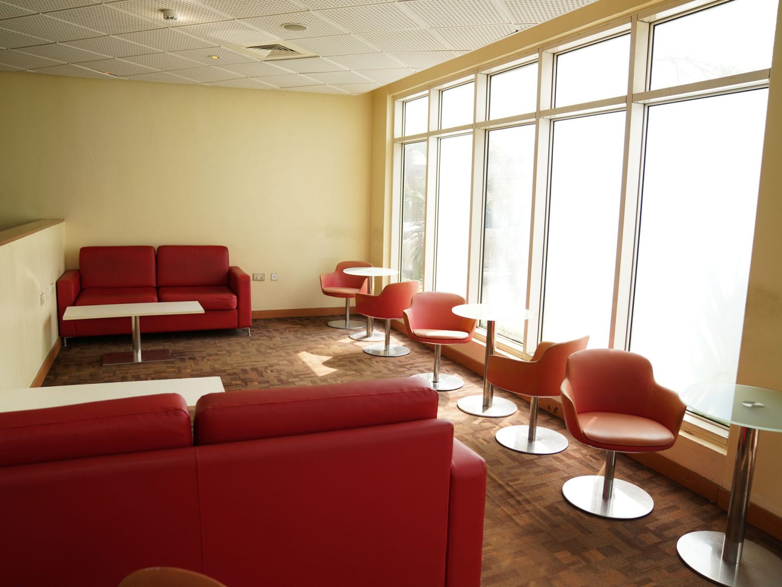 Delta Continental Hotel and Suites