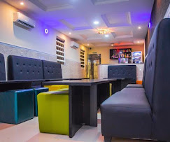 Class Suites Villa image 5