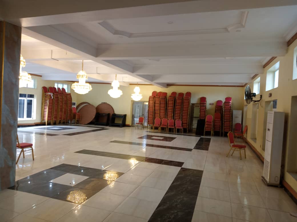 Gloran Hotel and Event Place image 4