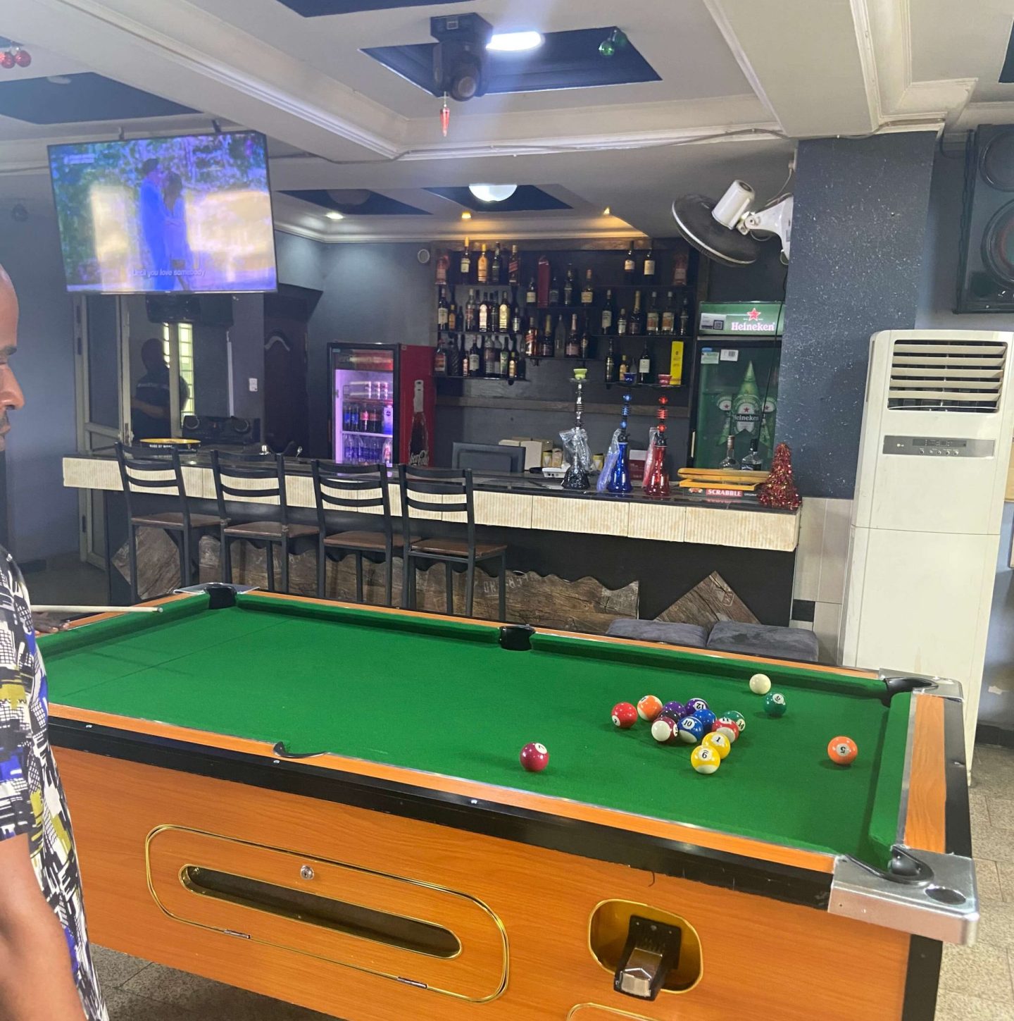 Esado Suites- Akingbola Branch