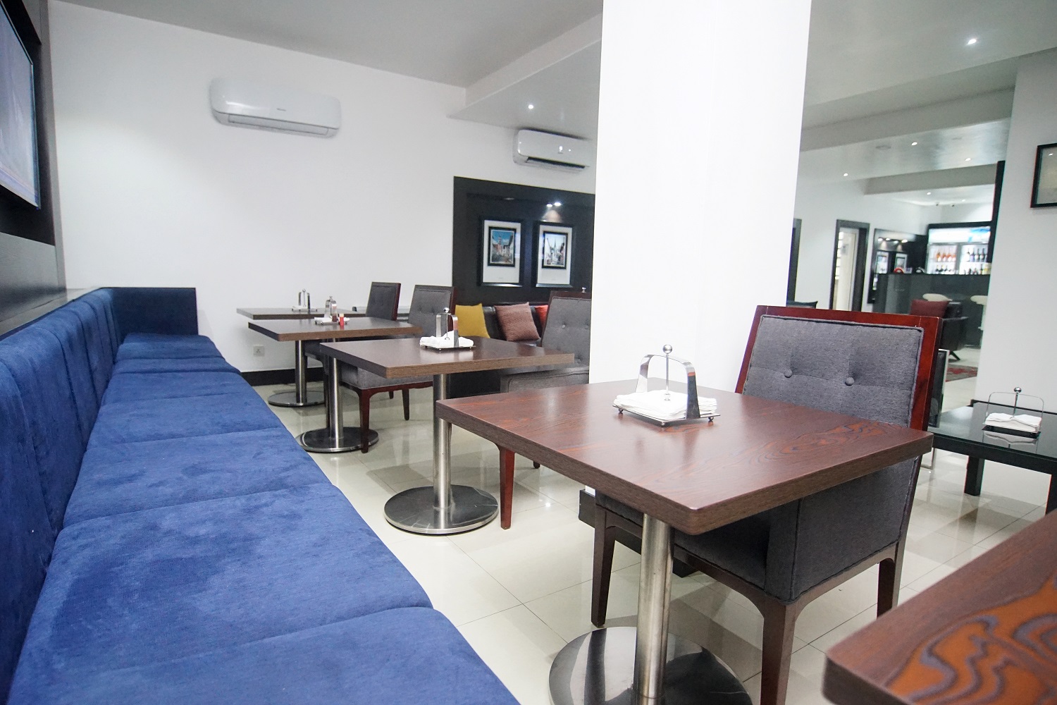 Parktonian Luxury Hotel Ikate image 2