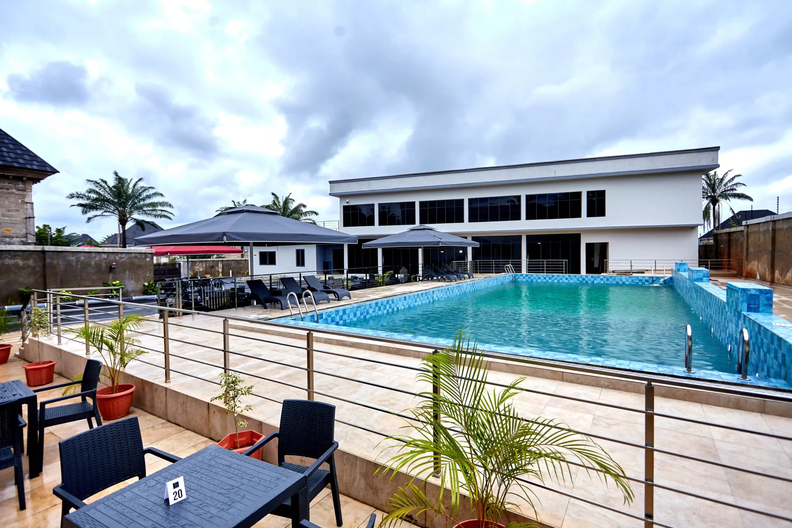 Dalobi Hotel image 5