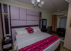 Doreen Grand Hotel and Suites image 2