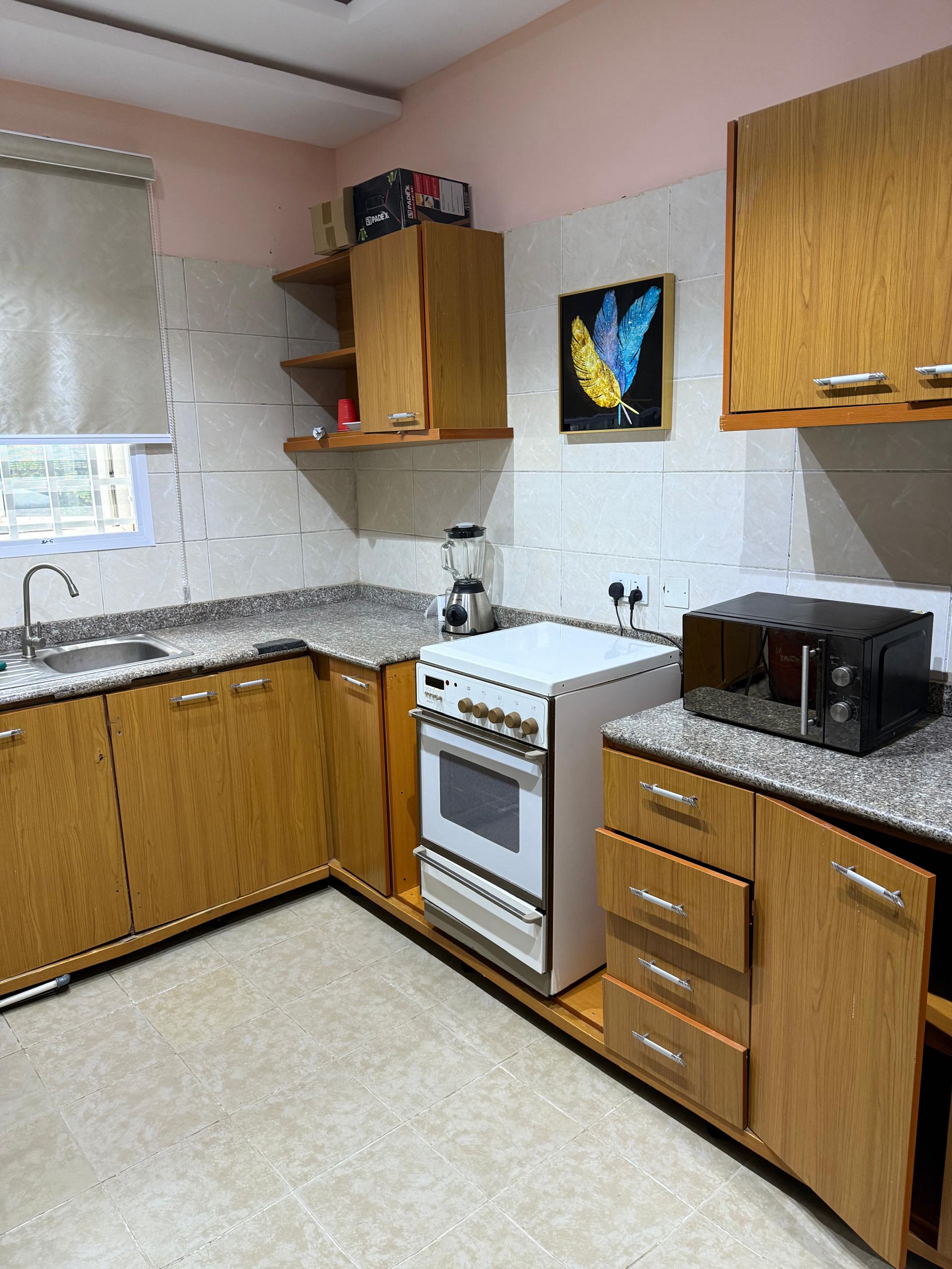 Trinity Shortlet Apartments image 5