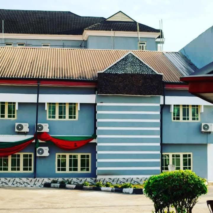 New Eastern Comfort Hotel and Garden Resort image 3