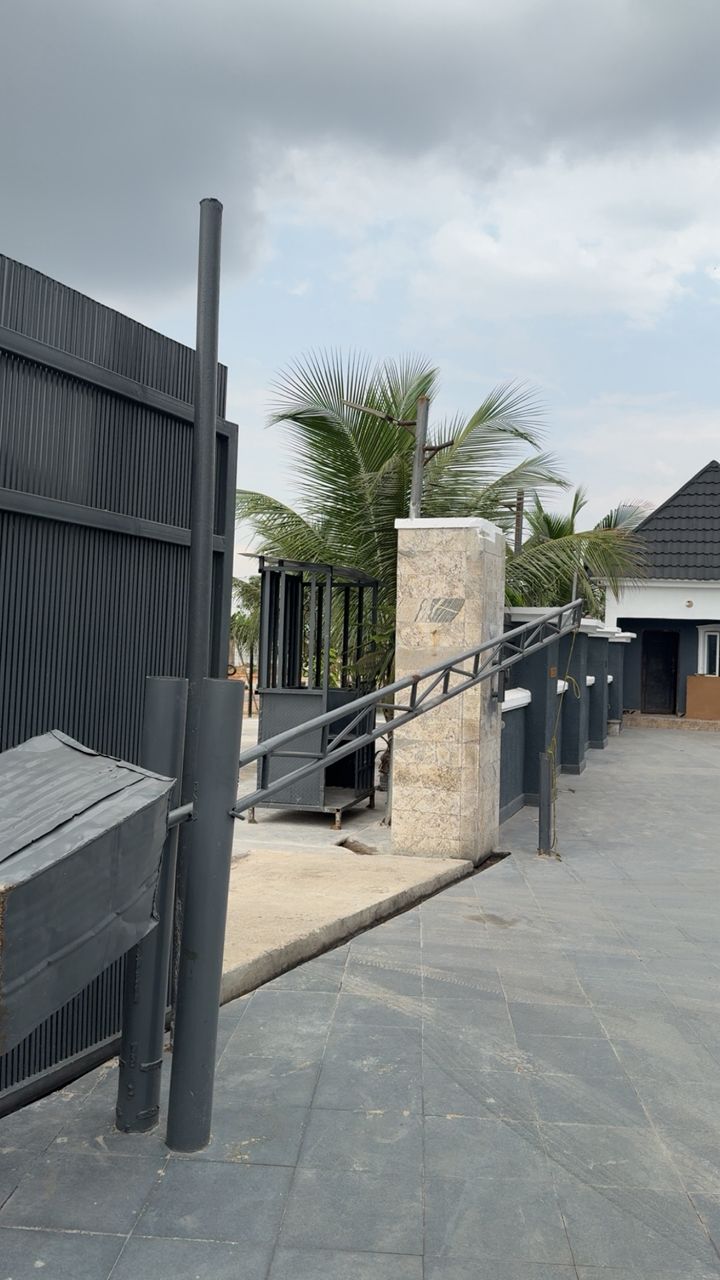 Rex and Rich Hotel and Suites