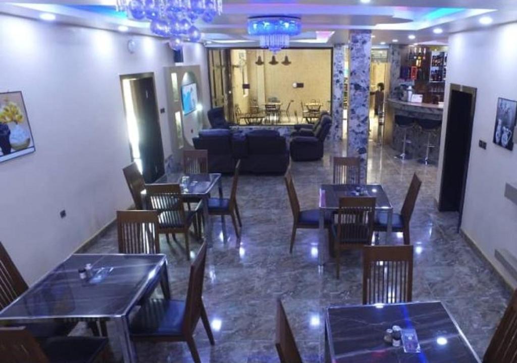 Grand Diamond Hotels and Suites image 3