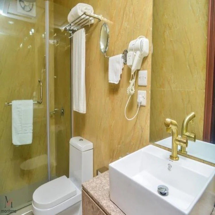 Montana Residence image 3