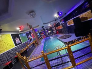 Alesh Hotel