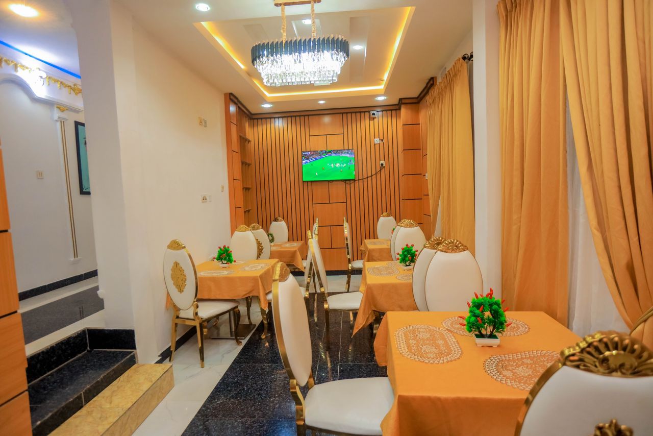 Elcasio Royalty Hotel and Suites image 5