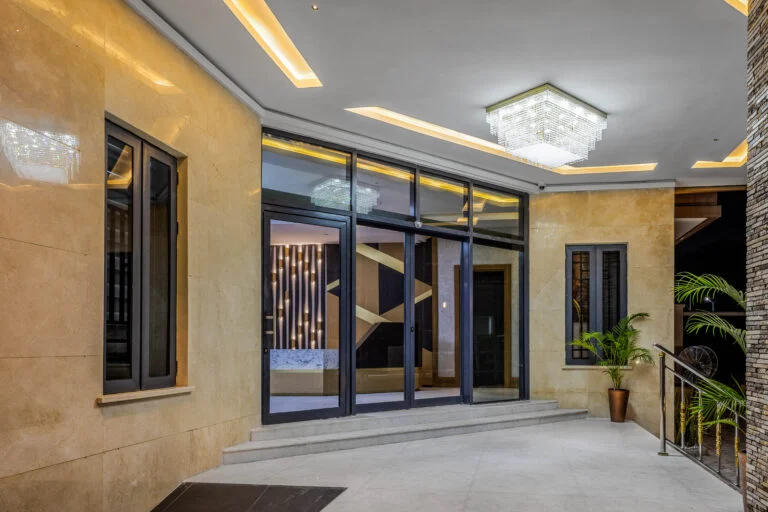 Yellow Trumpet Hotel image 4