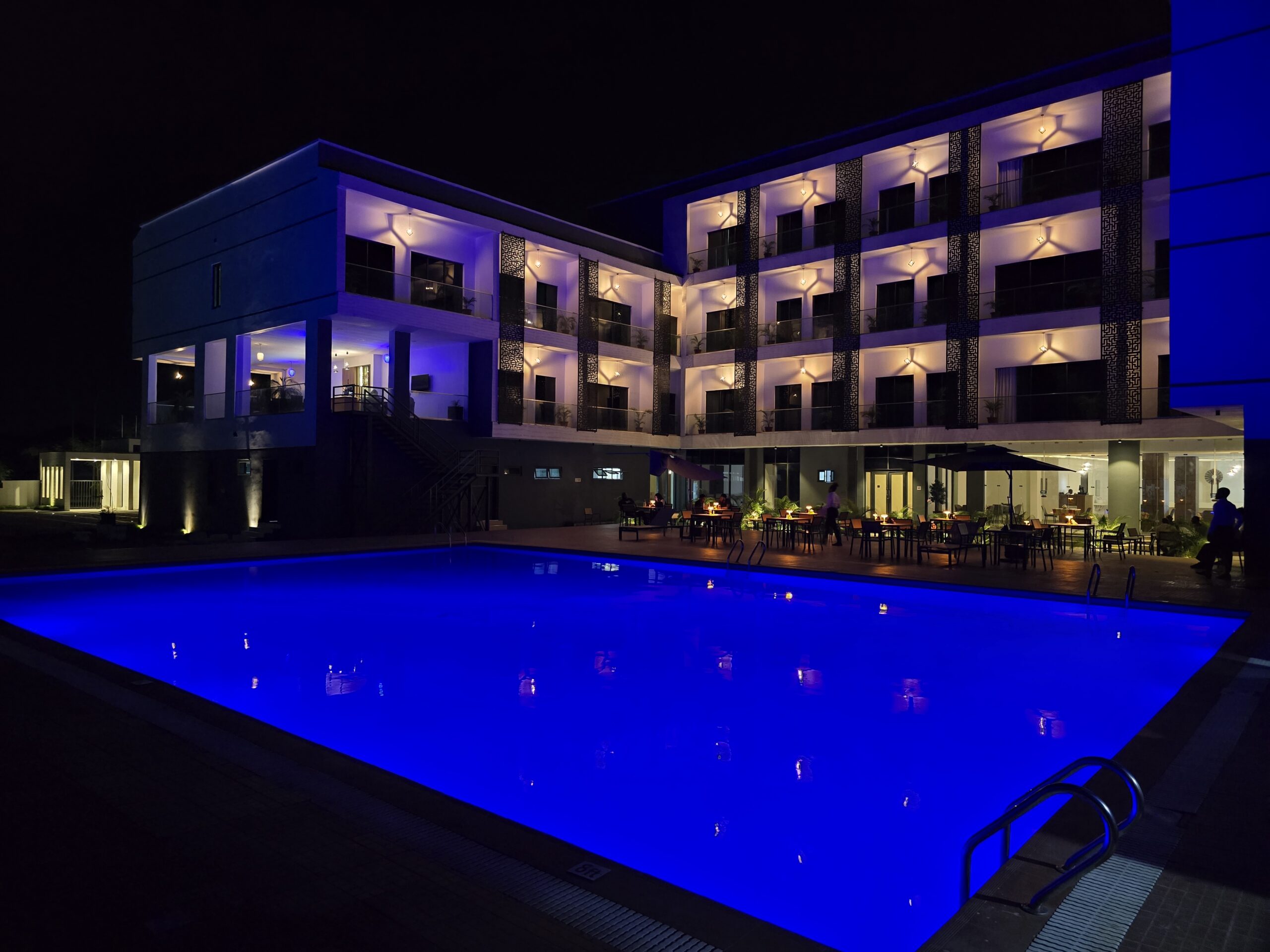 Aiku Luxury Hotel and Resort image 2