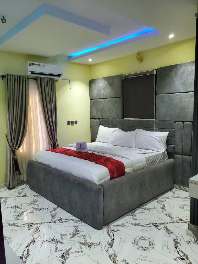 Vingoze Apartments image 3