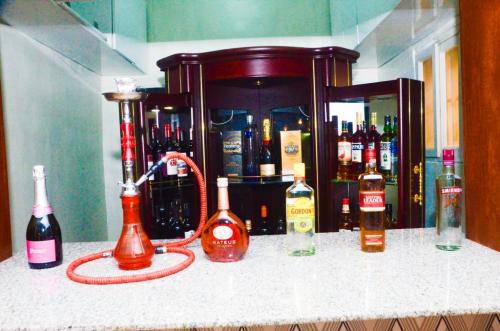 J Gibson Hotel image 5