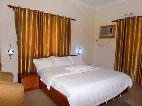 Gilford View Hotel image 4