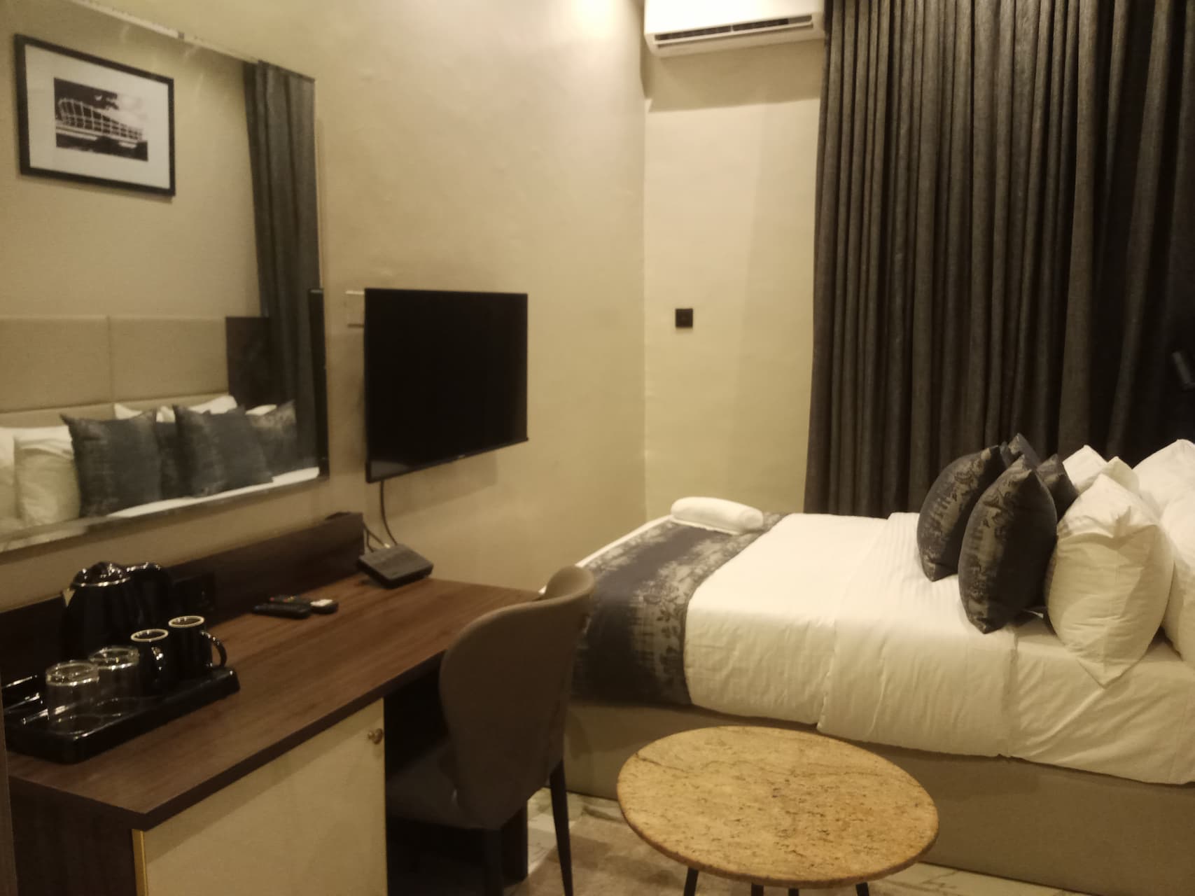 Ring Ruby Hotel- Eso Ikeja image 4