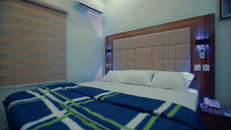 River Leaf Hotel and Suites