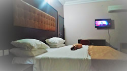 Tescon Hotel and Suites image 3