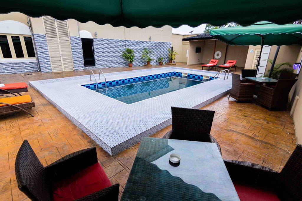 Crownsville Hotel image 2